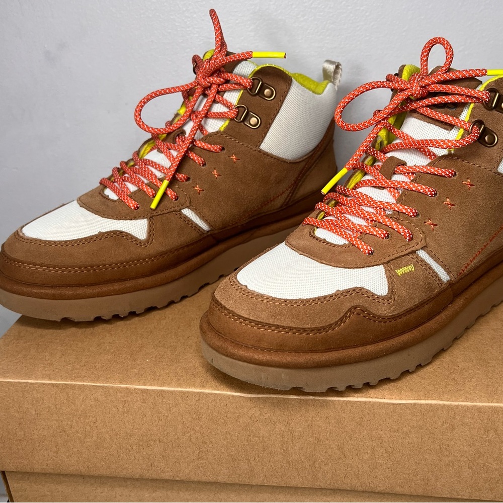Brown Lace-up Ugg